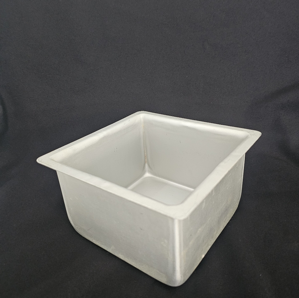 Square cake molde 6x6x4